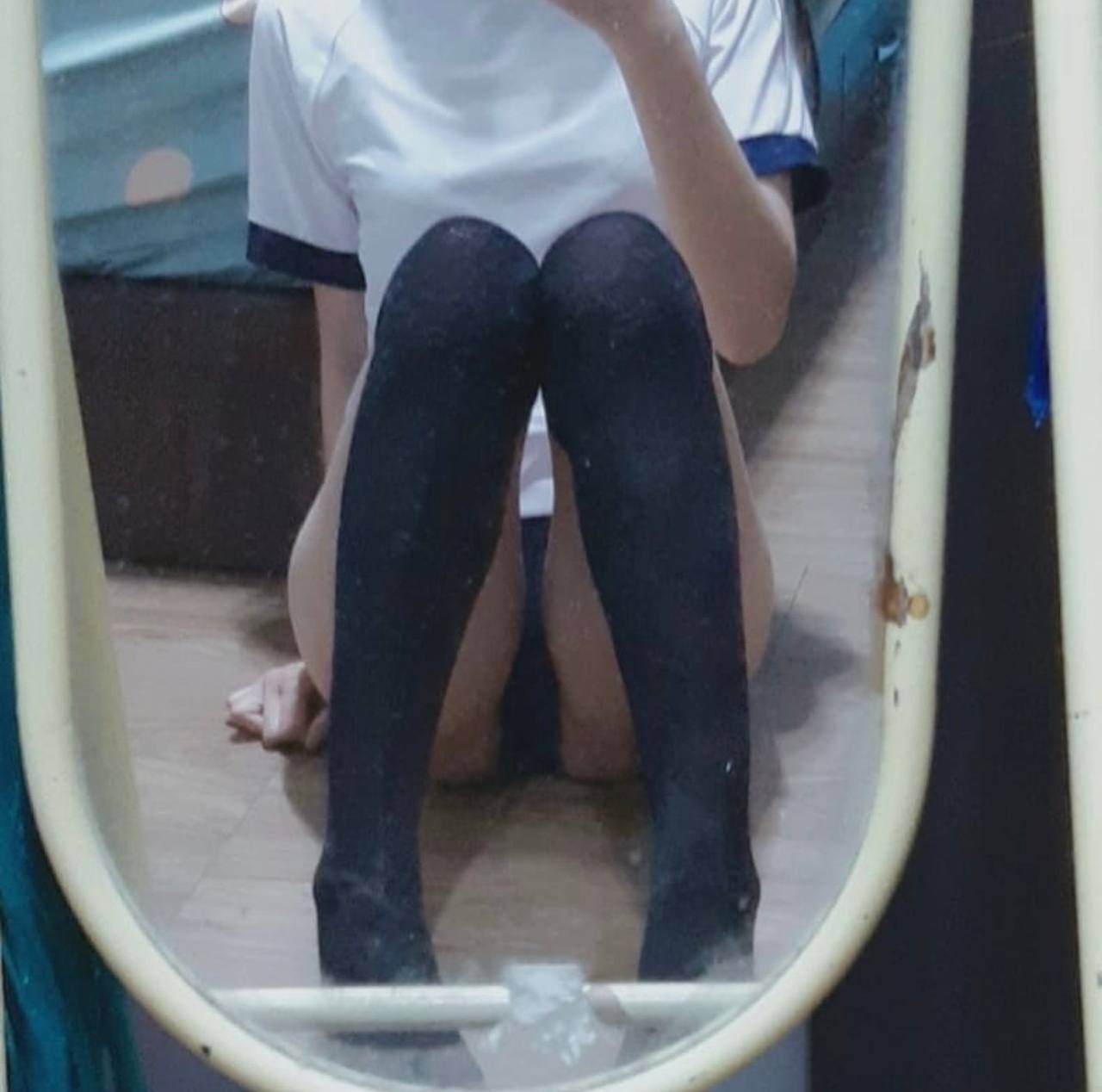 Hai anh em đổi cô vợ cho nhau tìm cảm giác mới lạ
